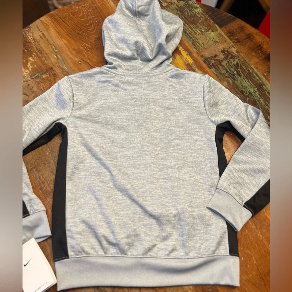 NWT Nike Boys Full Zippered Jacket